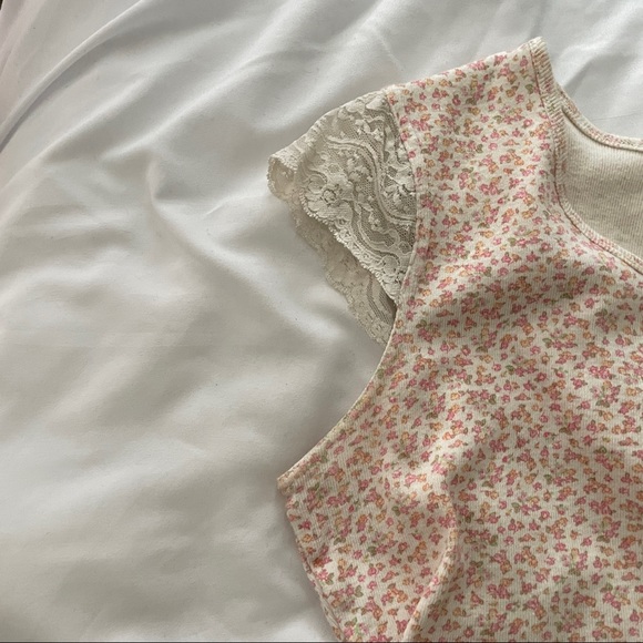 SOLD ON DEPOP - Picture 3 of 3